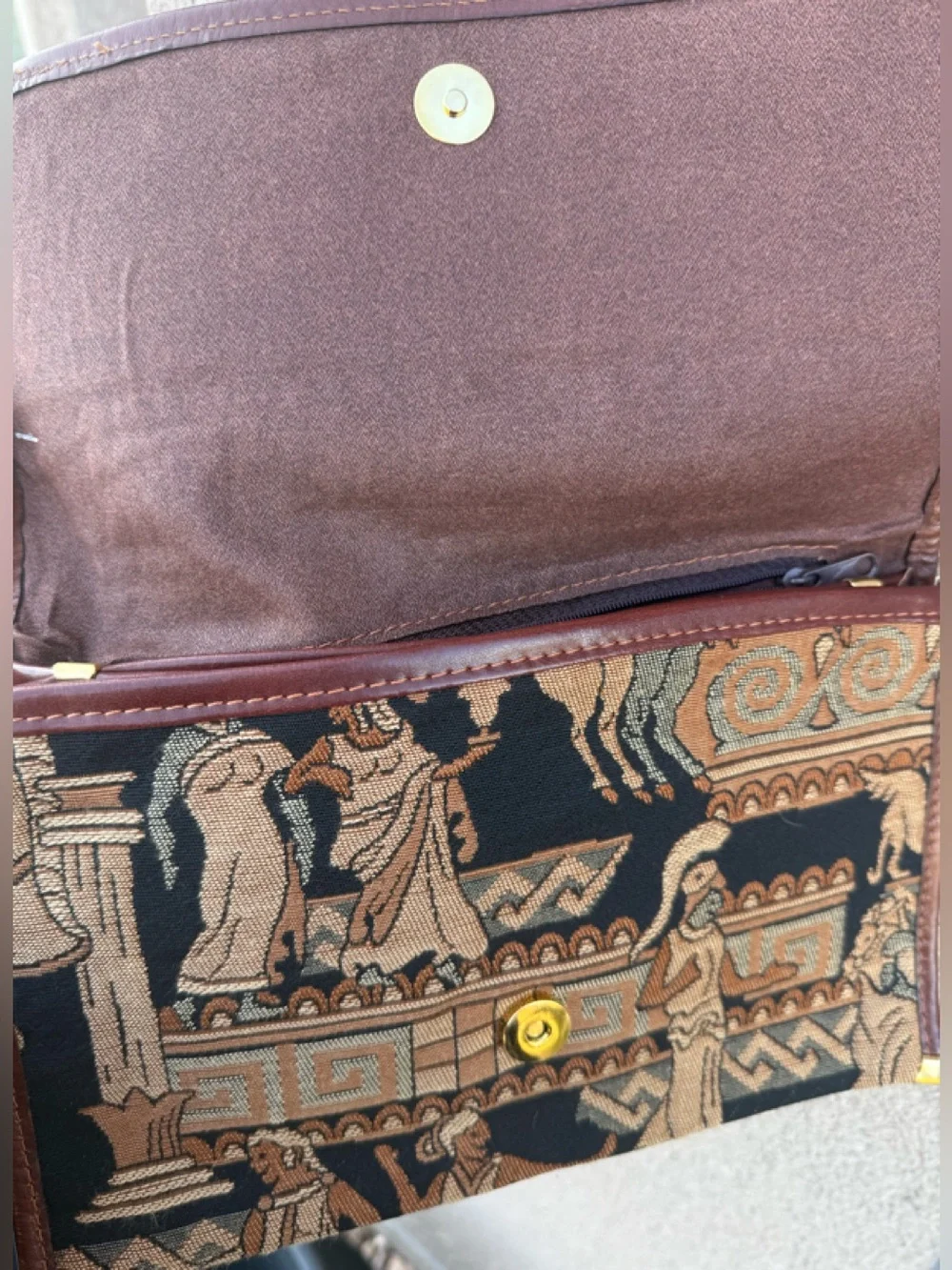 Vintage Italian Tapestry & Leather Clutch – Mythic Woven Design, Made in Italy